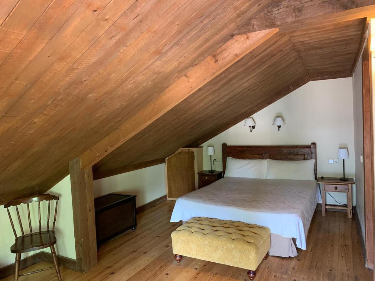 Hotel Charle Jaca Eksteriør bilde