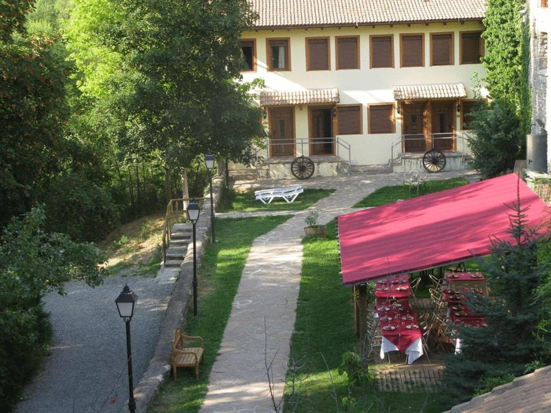 Hotel Charle Jaca Eksteriør bilde