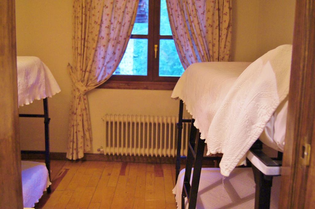 Hotel Charle Jaca Eksteriør bilde